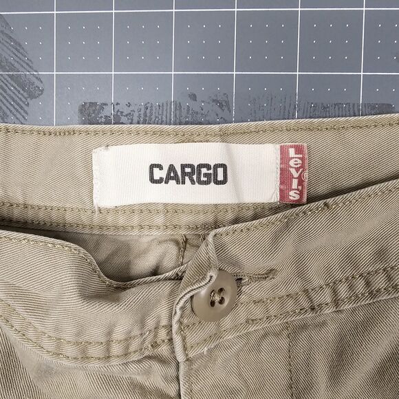 Levis Cargo Shorts Mens 36x10 Tan Baggy Loose Y2K 90s Streetwear Skater Preppy - Picture 5 of 14